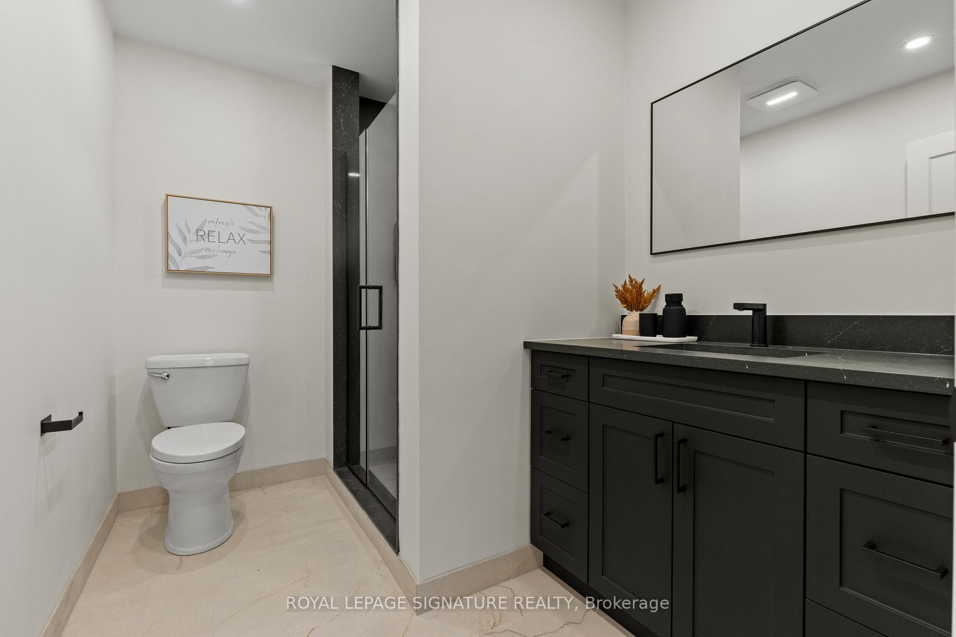 Primary Bedroom Ensuite