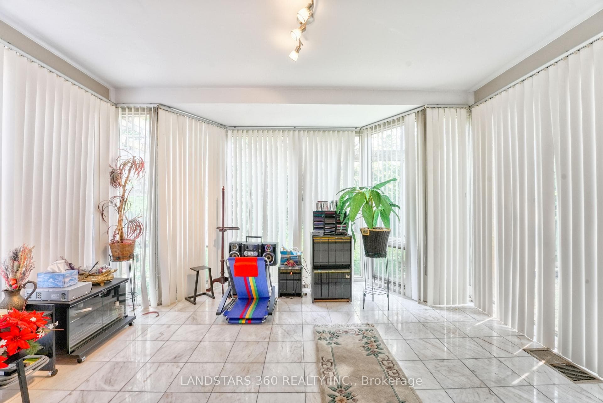 3 Shady Oaks Crescent photo 11