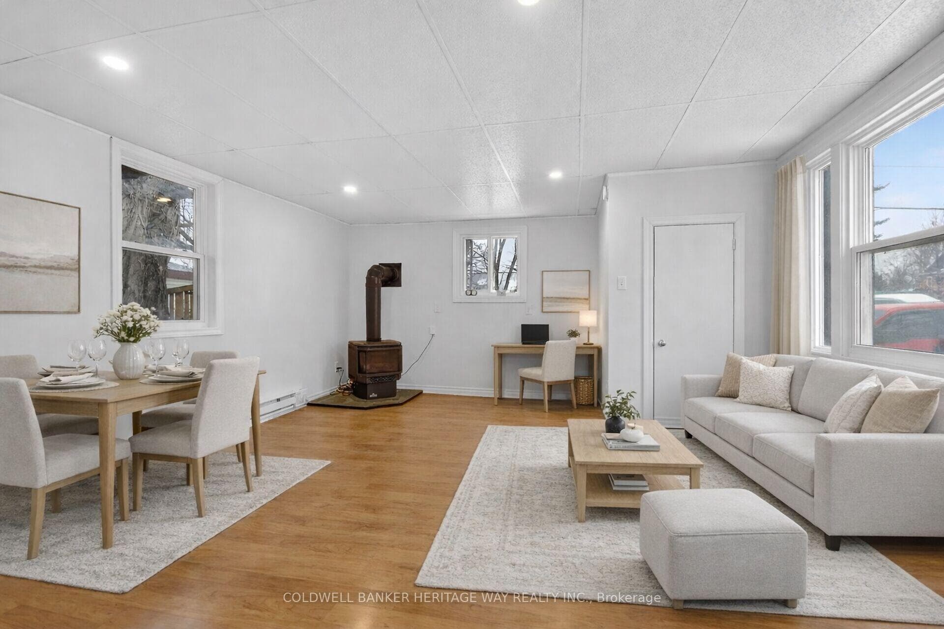 Livingroom Virtually Staged