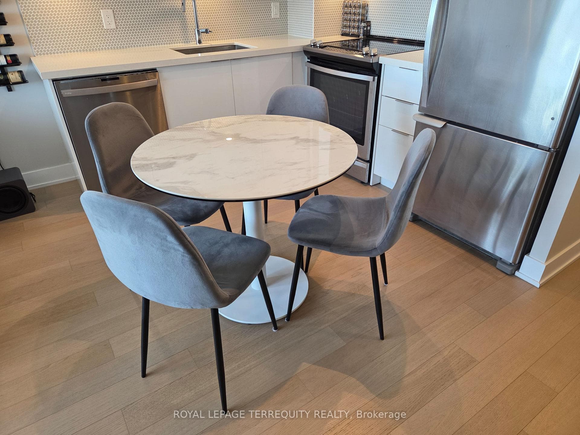 30 Shore Breeze Drive Unit 4814 photo 8