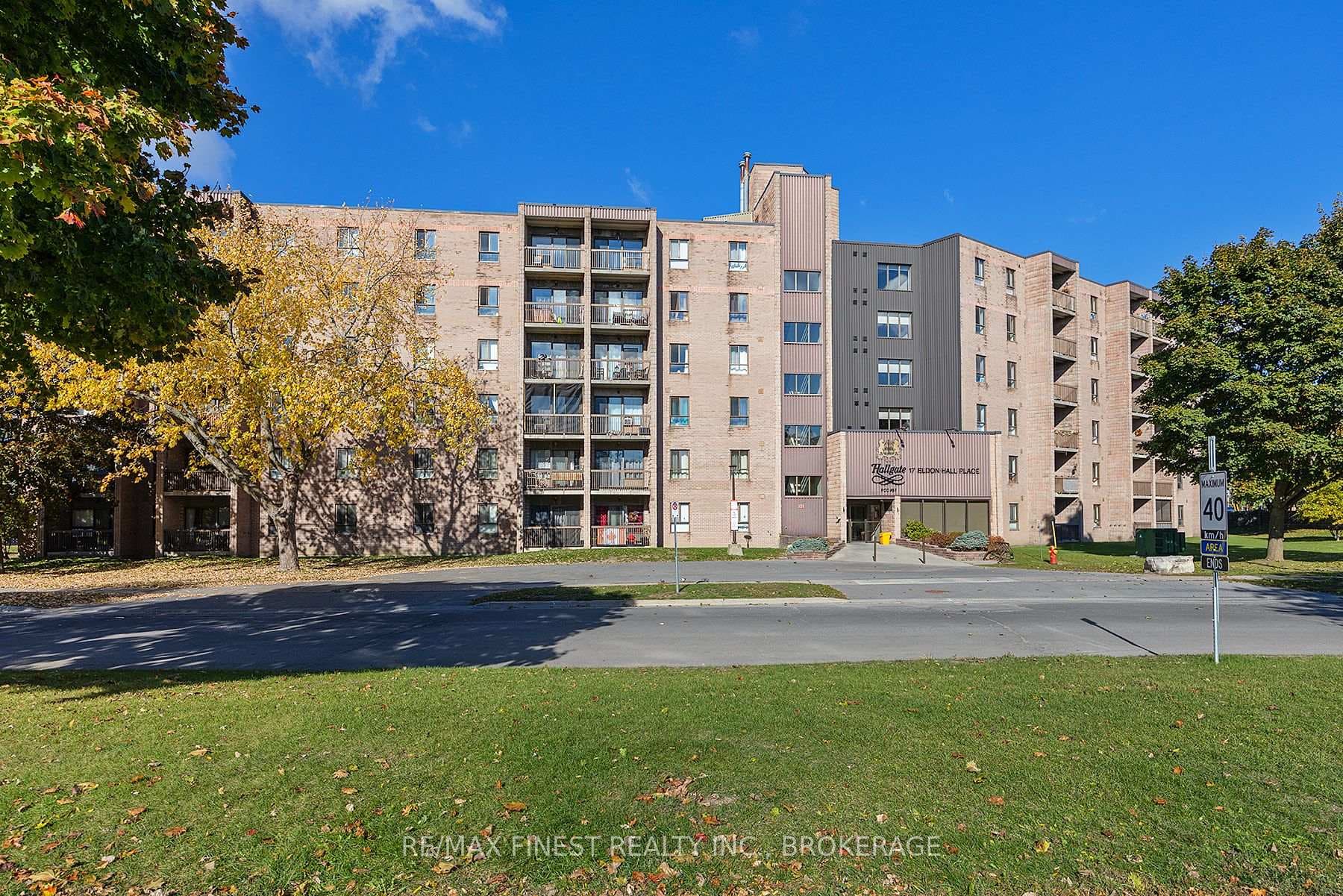 17 Eldon Hall Place Unit 104 photo 2