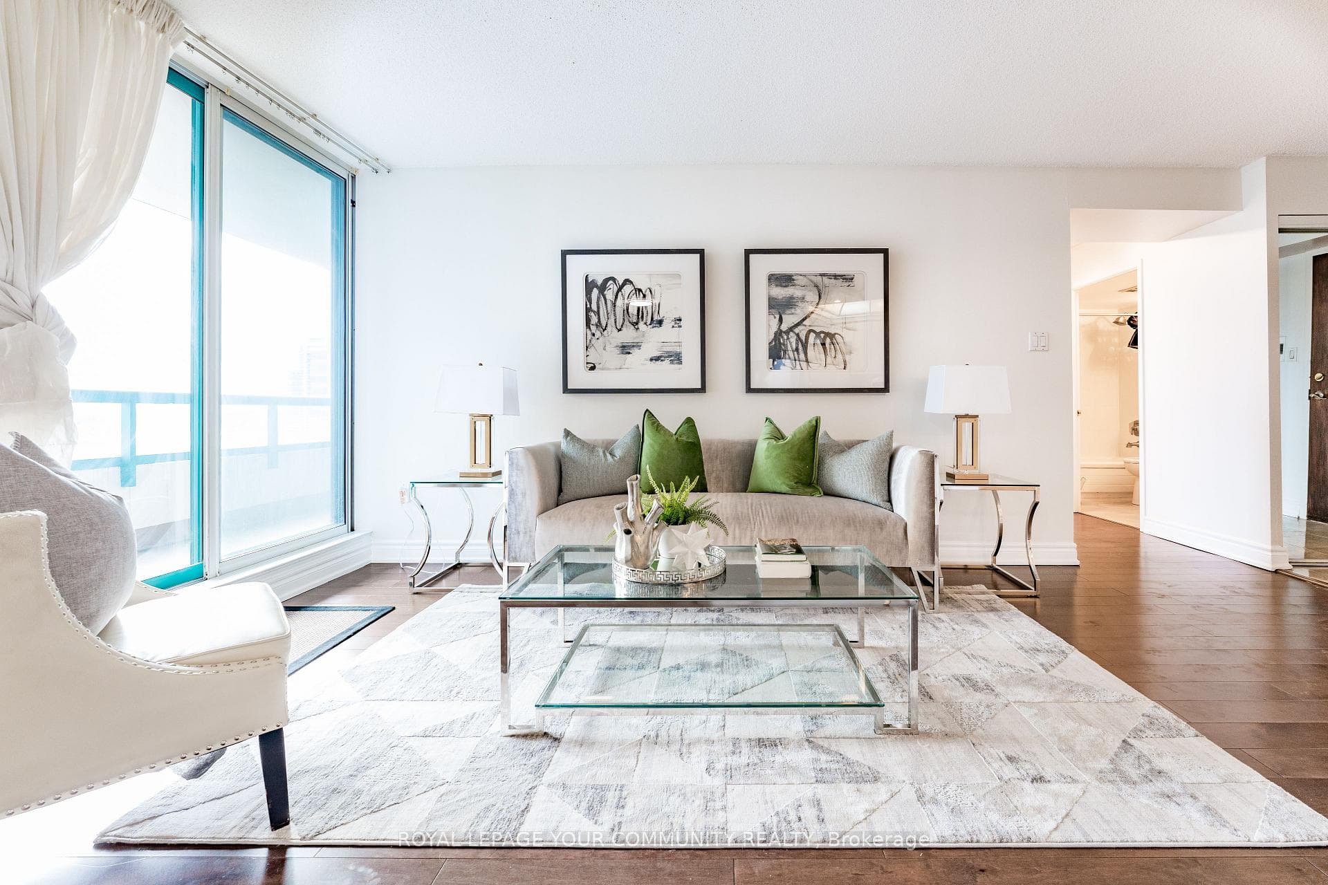 7250 Yonge Street Unit 1204 photo 16