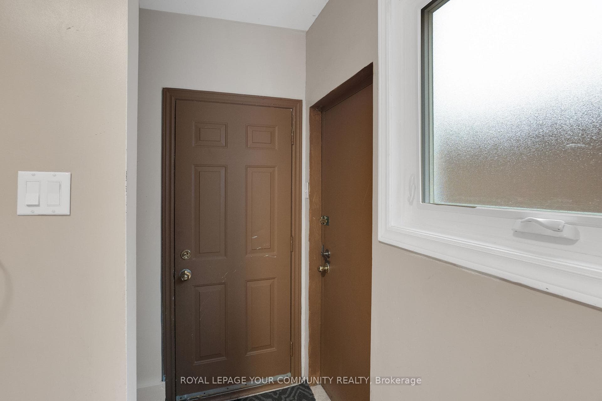 65 Villagewood Court photo 18