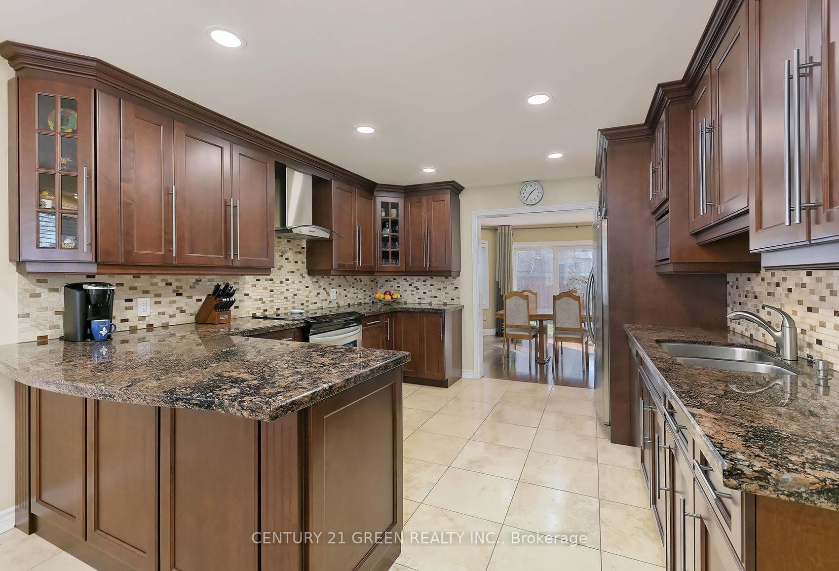 461 Nahani Way photo 12