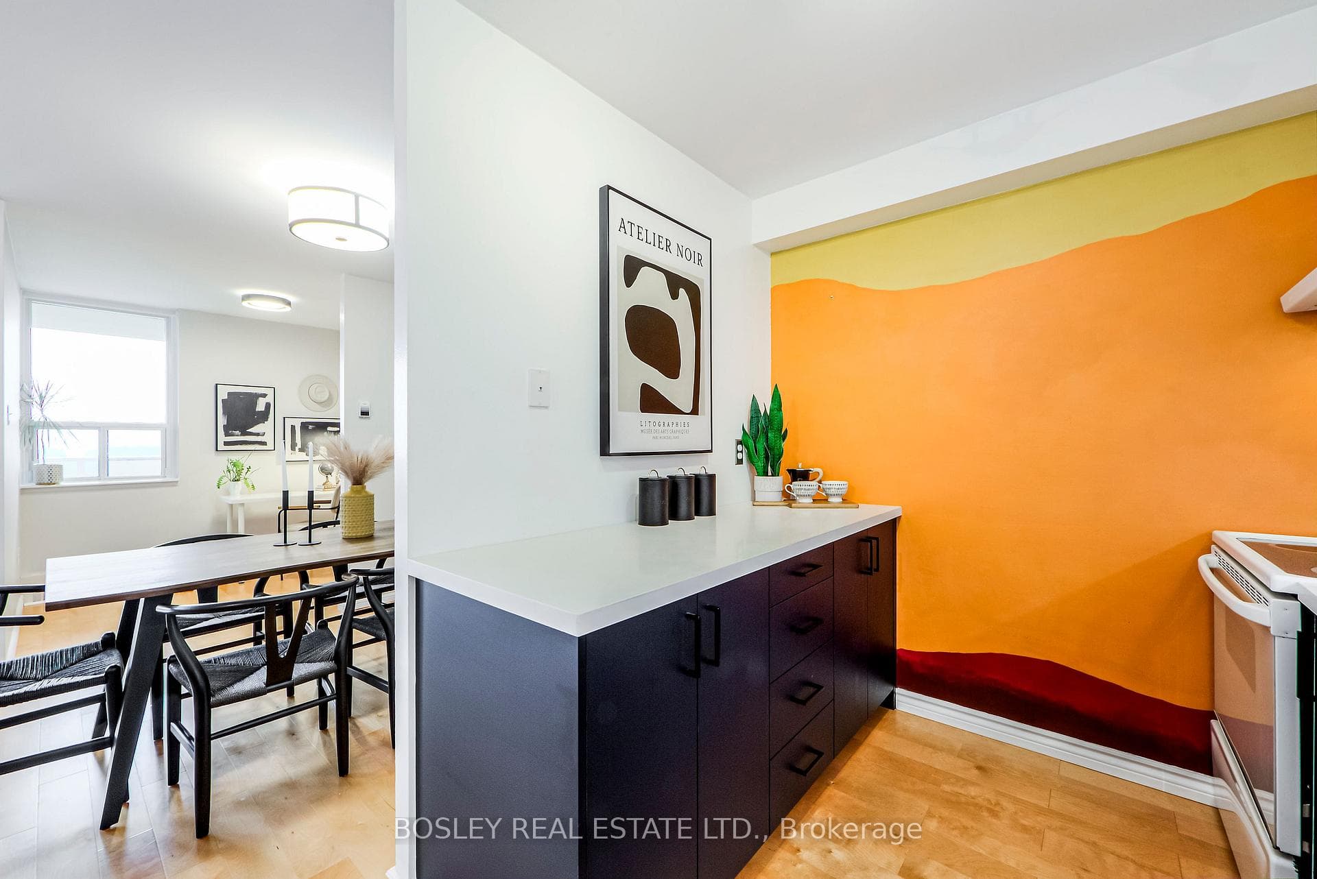 15 Torrance Road Unit 1510 photo 6