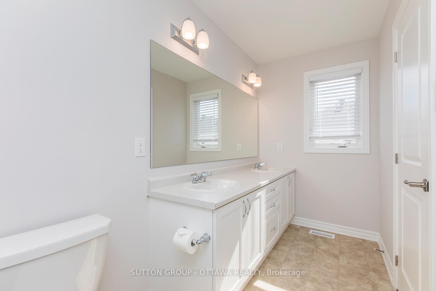 3074 Freshwater Way photo 22