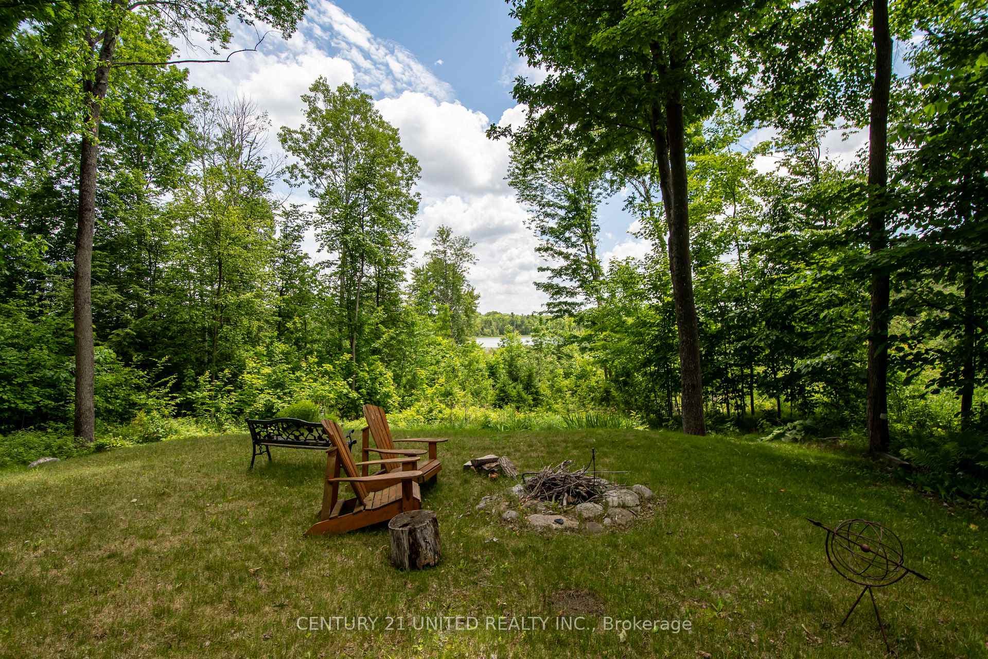 333 Swinburne Lane photo 25