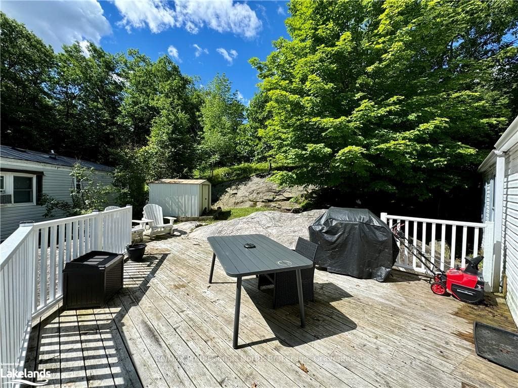 1007 RACOON Road Unit 100 photo 18