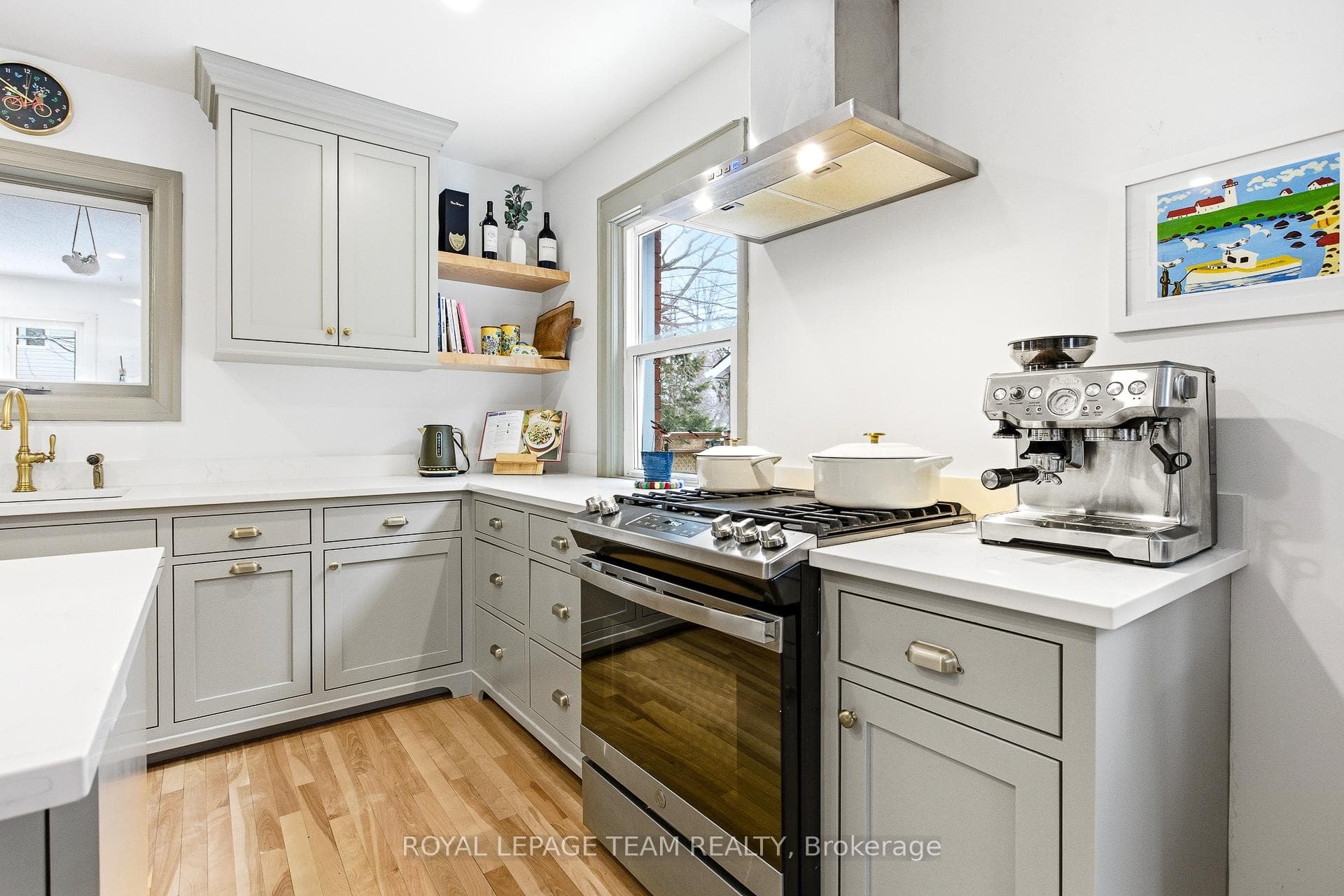 45 Harmer Avenue photo 12