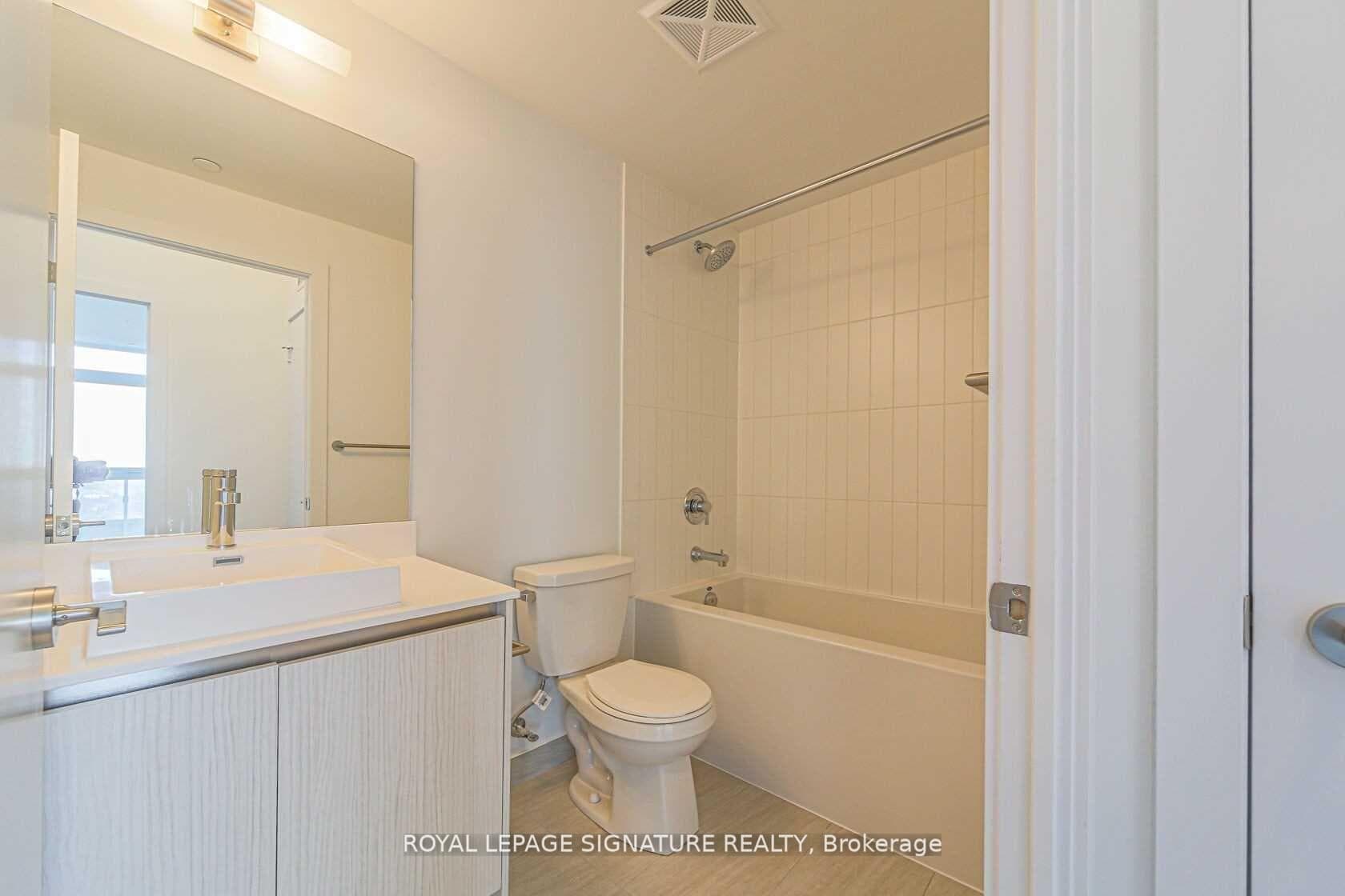 251 Manitoba Street Unit 2401 photo 8