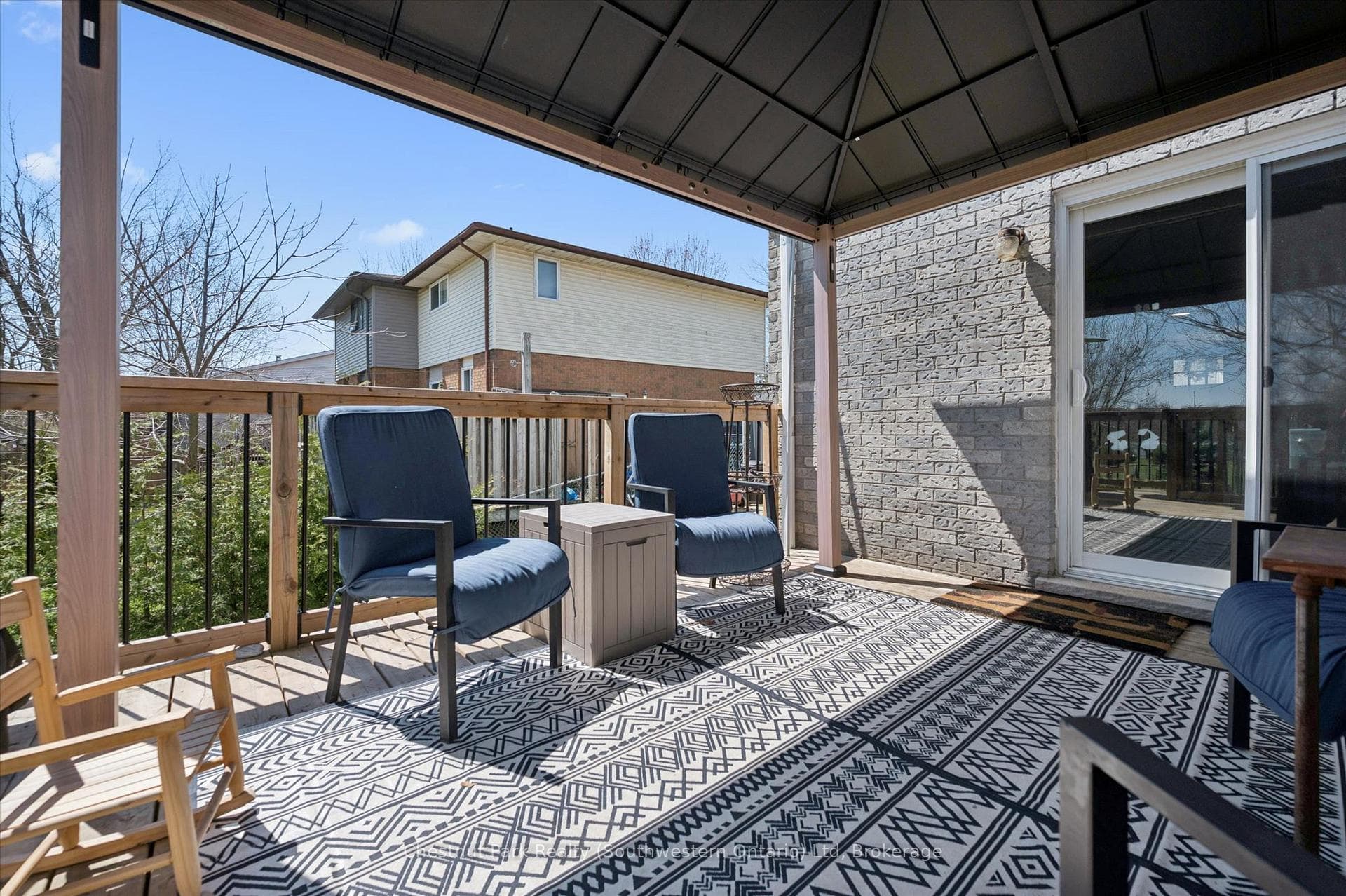 33 Wilson Crescent photo 36
