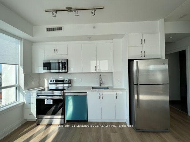 370 Highway 7 N/A Unit PH19 photo 8