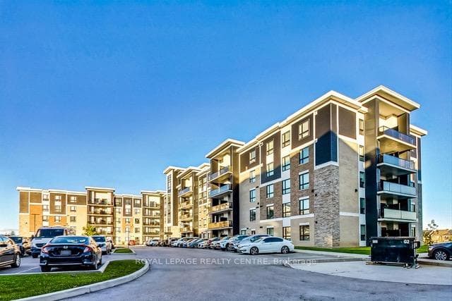 640 Sauve Street Unit 323 photo 2