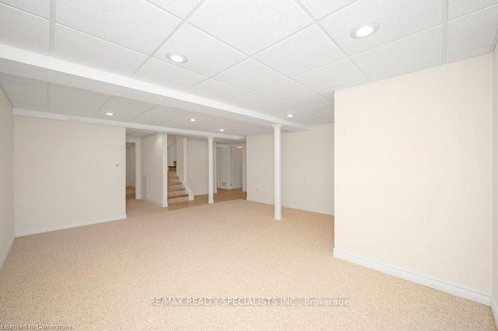 11 TWENTYPLACE Boulevard Unit 28 photo 21
