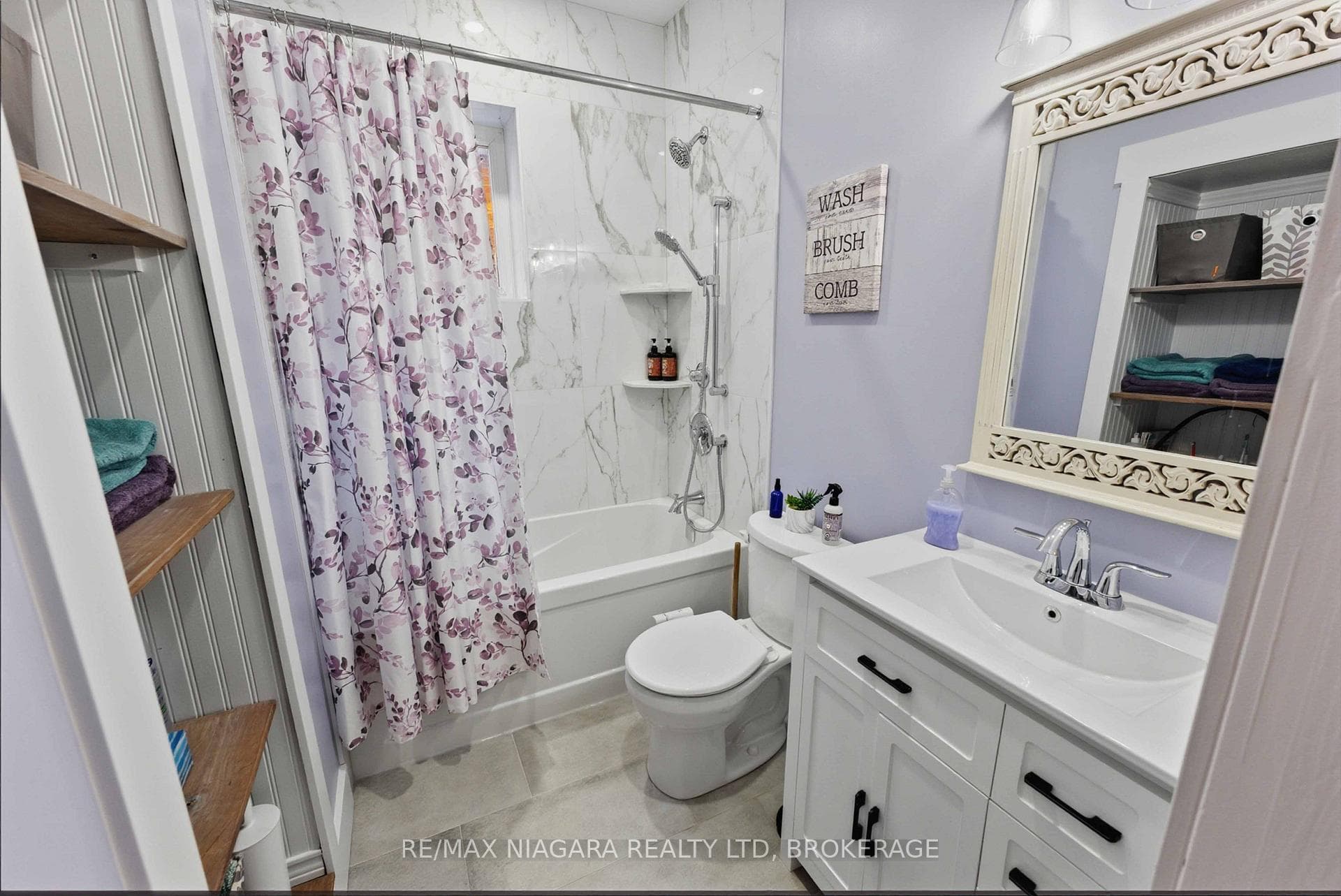 111 LOUISA Street photo 11