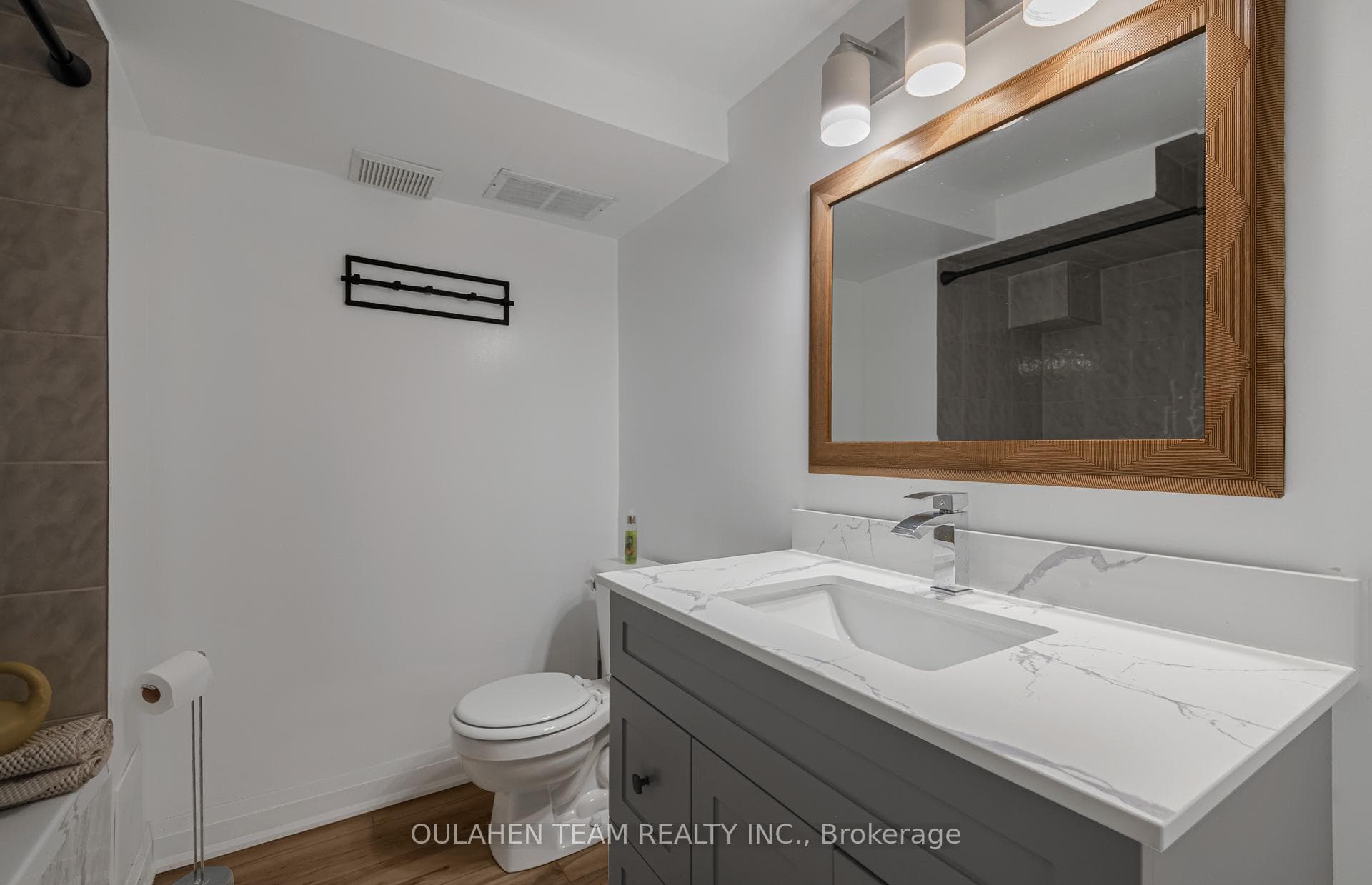 28 Uplands Avenue photo 31