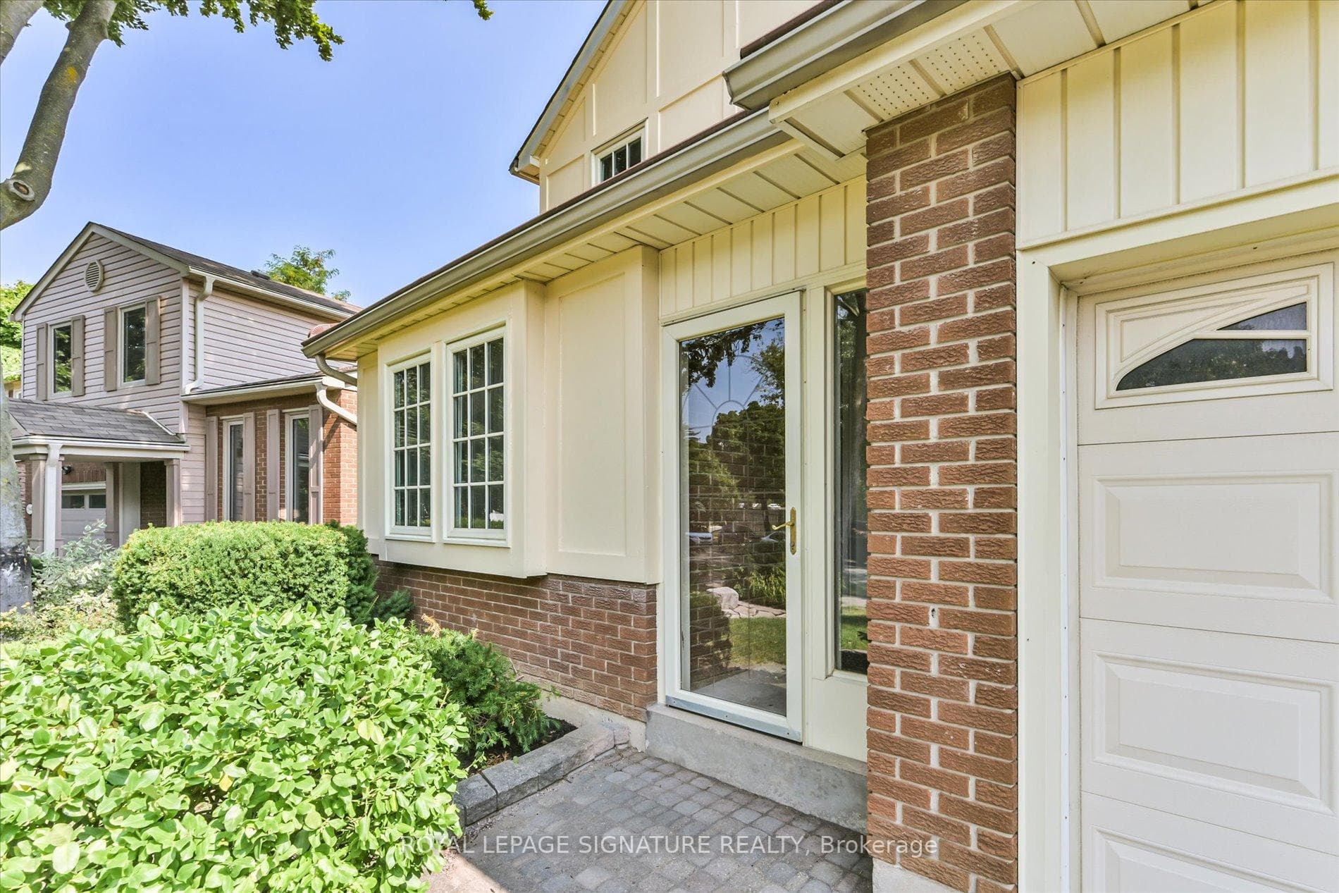2946 Dancer Court photo 5