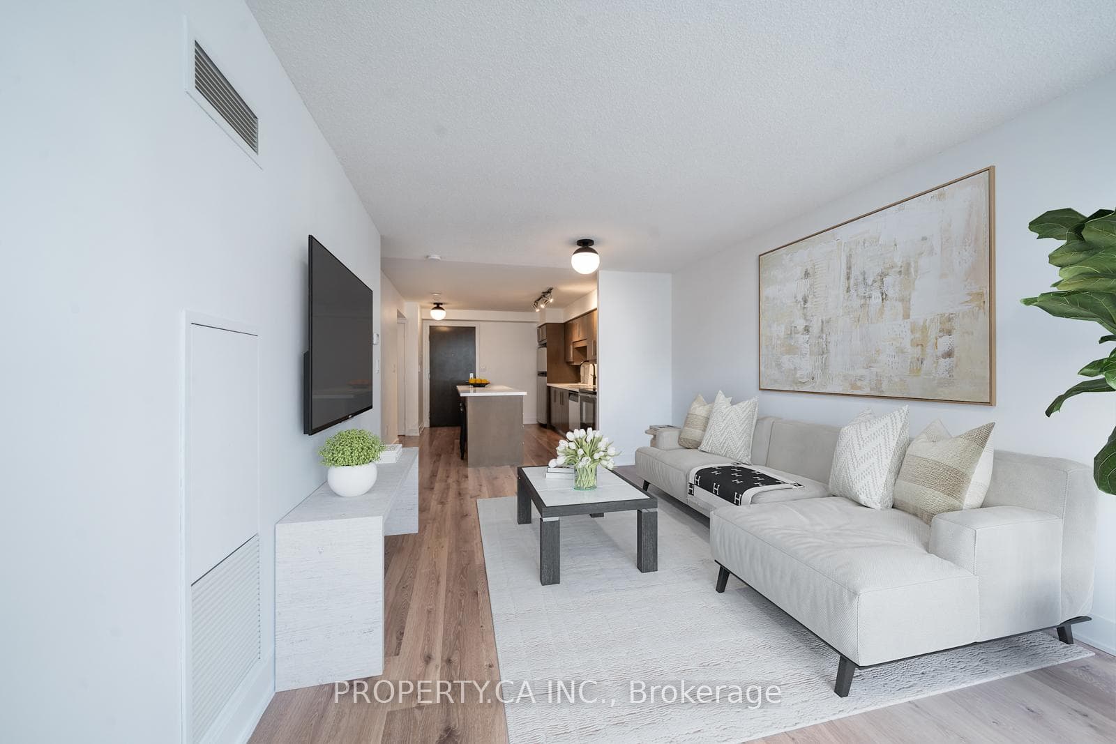 20 Blue Jays Way Unit 1809 photo 1