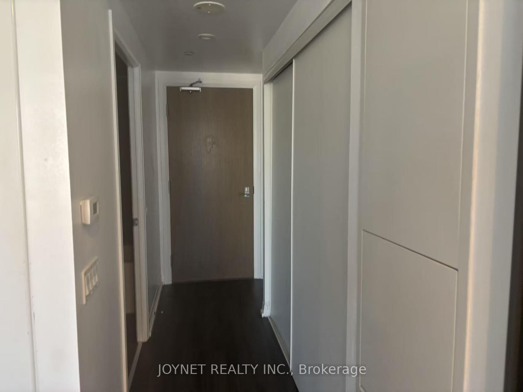 251 Jarvis Street Unit 2207 photo 2
