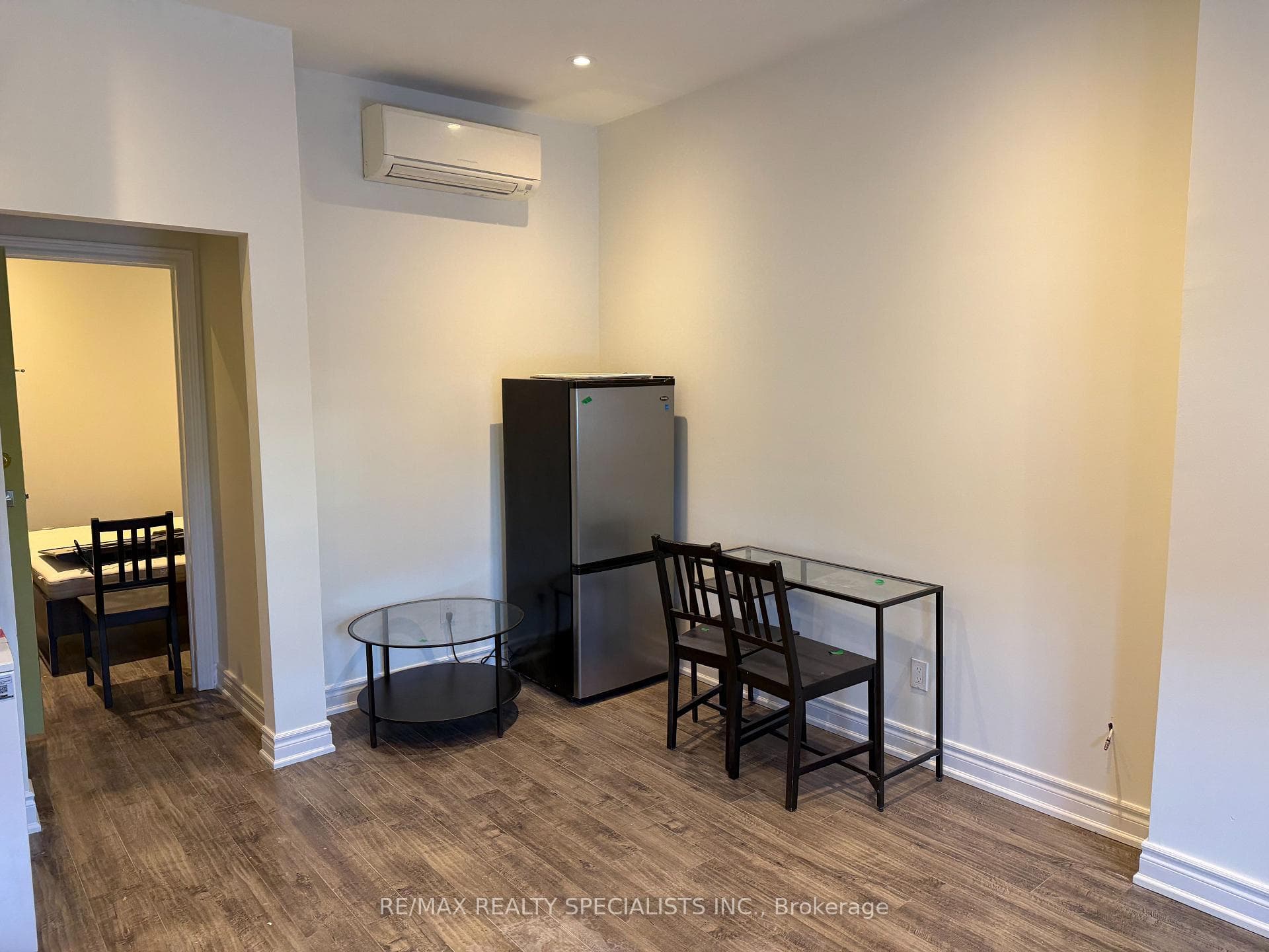 450 BATHURST Street Unit 2 photo 15