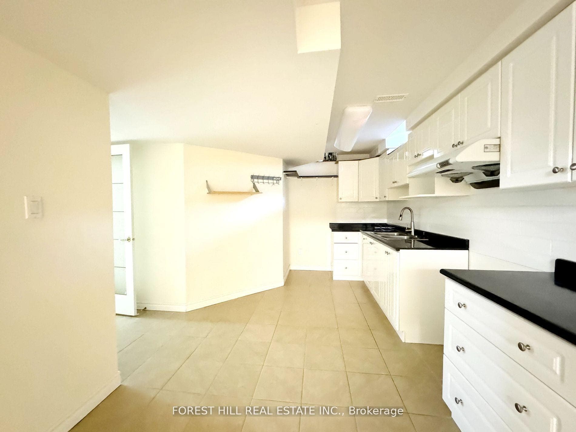 68 Steckley Street photo 12