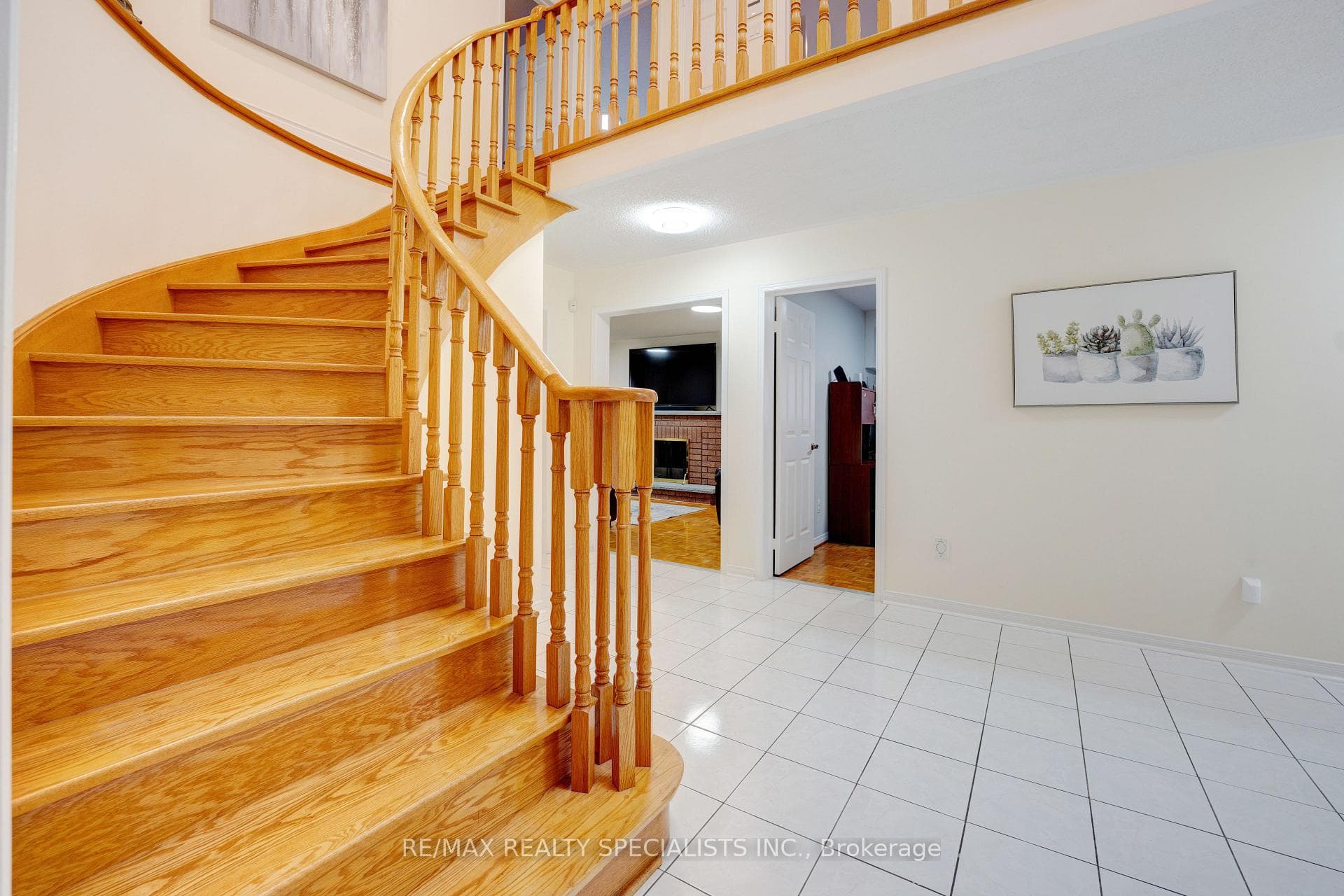 36 Devonsleigh Boulevard photo 18