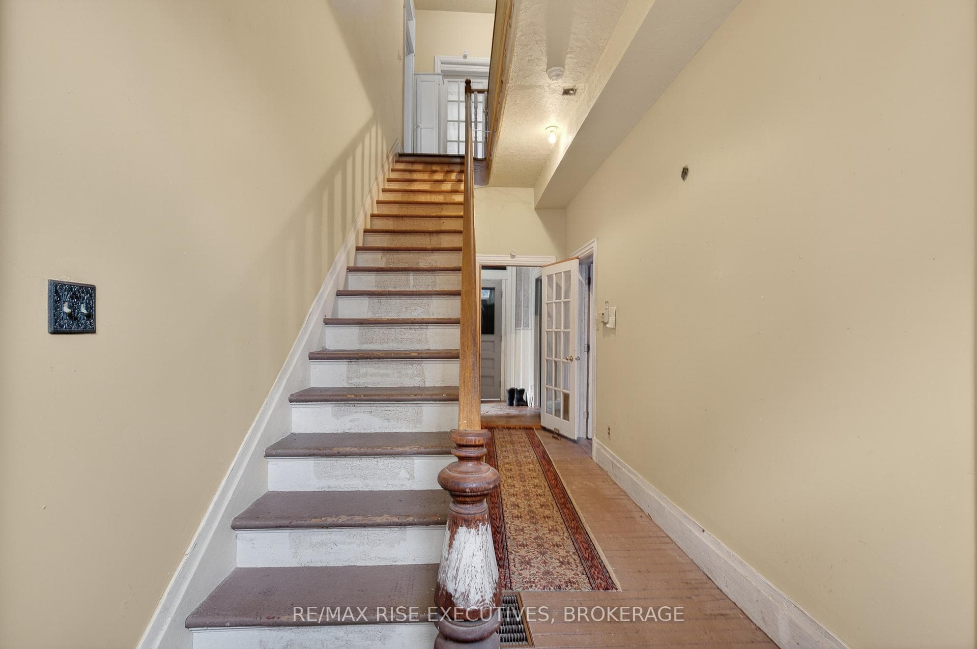 147 St George Street photo 28