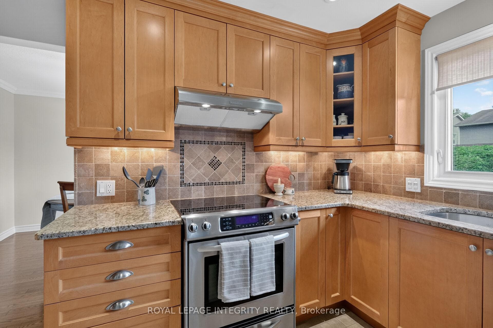 ...stylish tile work as backsplash