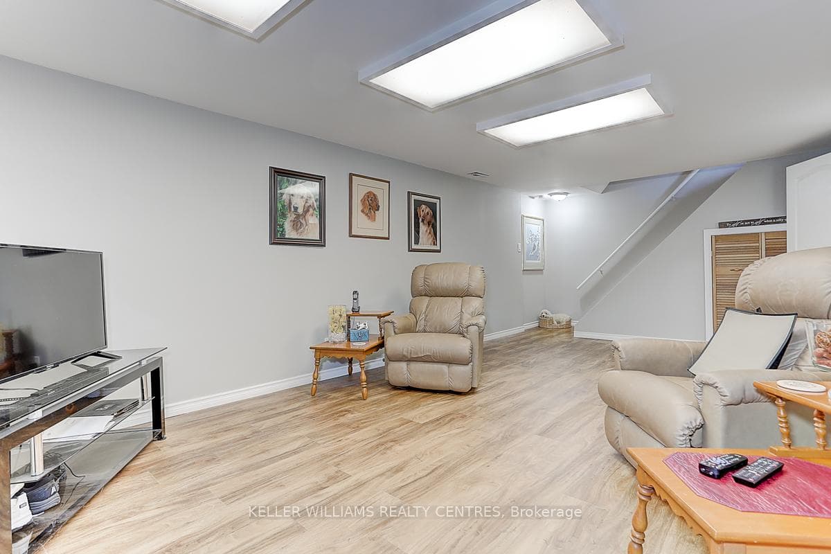 65 Nisbet Drive photo 22