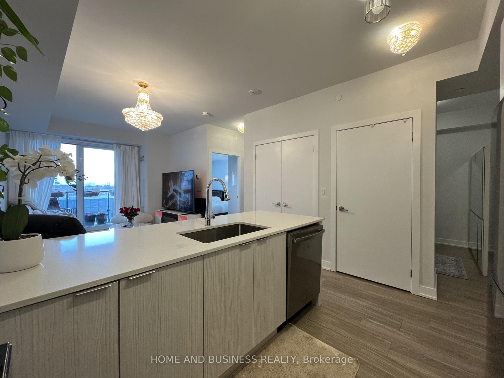 430 Square One Drive Unit 713 photo 16