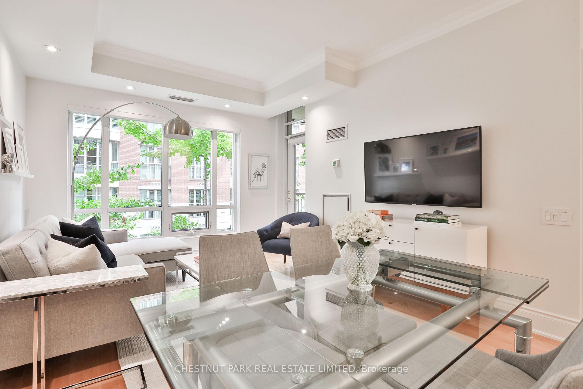 55 Delisle Avenue Unit 301 photo 13