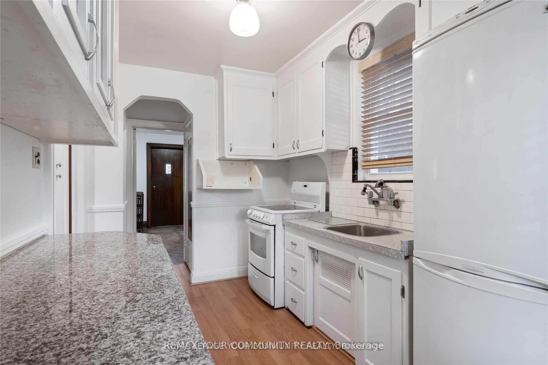 705 Hillsdale Avenue photo 12