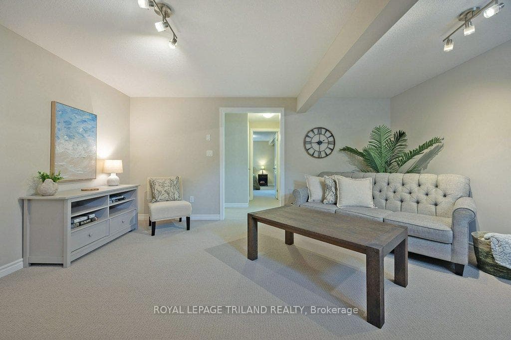 234 Peach Tree Boulevard Unit 23 photo 29