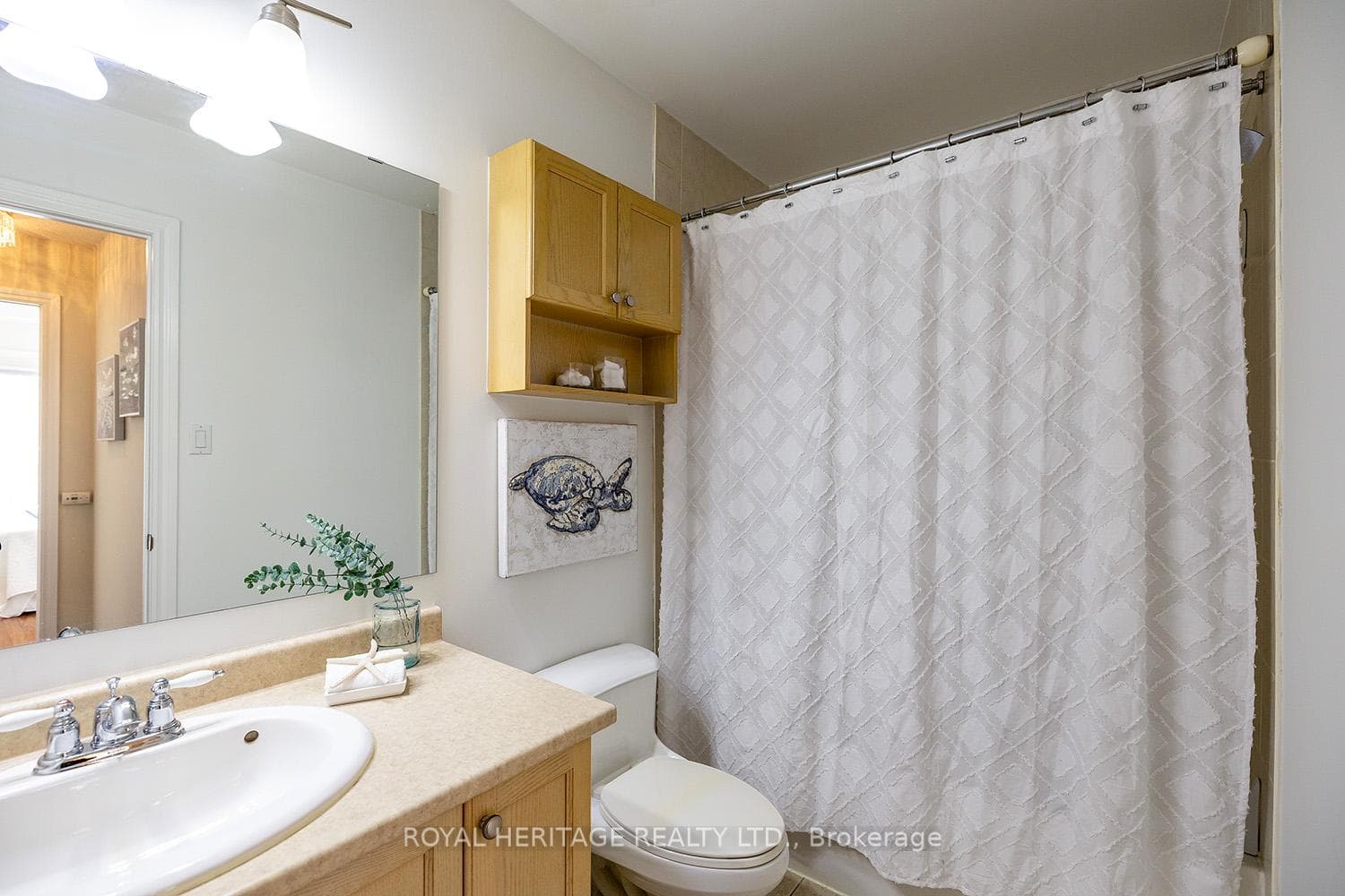 375 Lakebreeze Drive Unit 207 photo 28