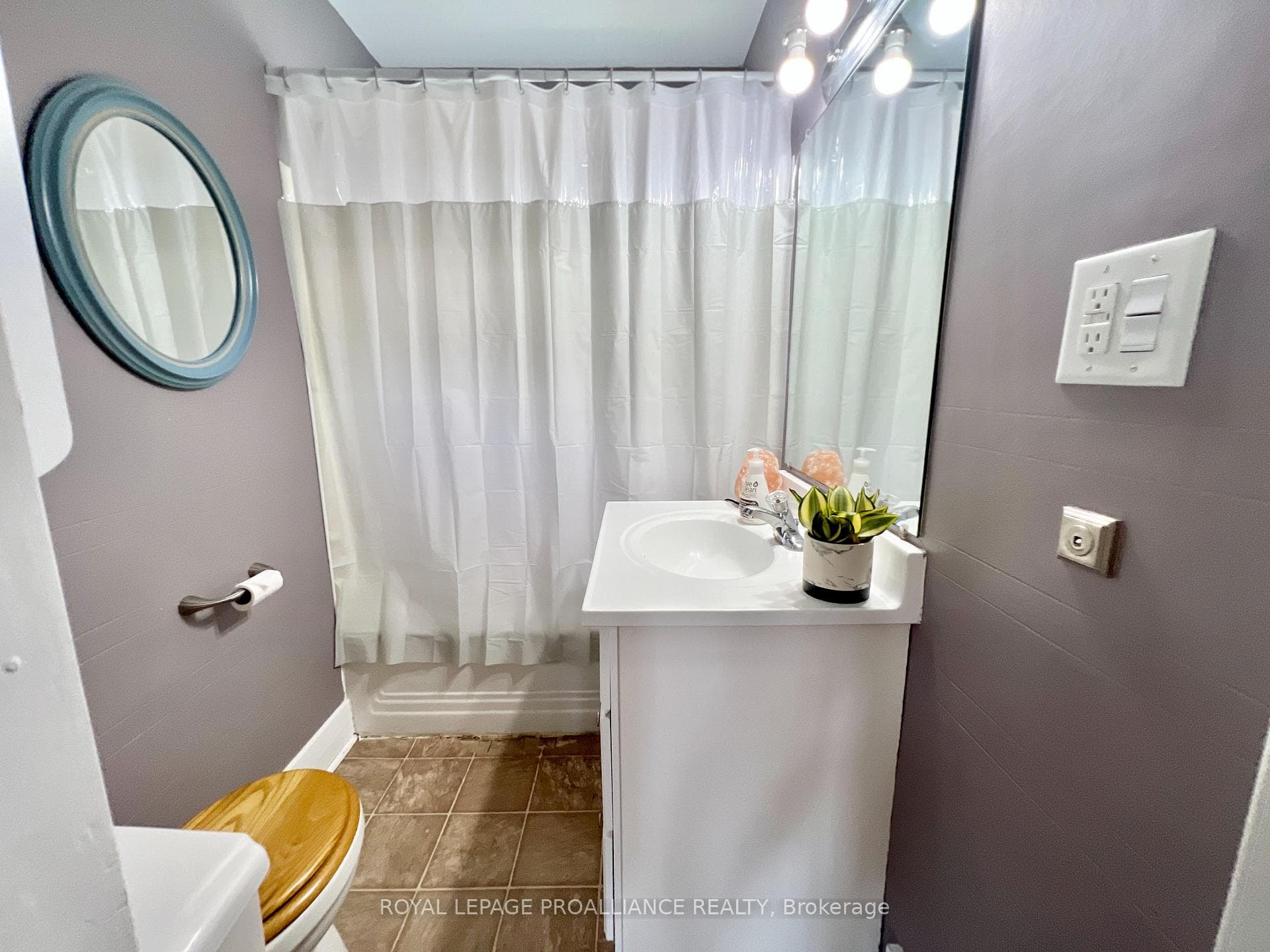 126 Sidney Street photo 12