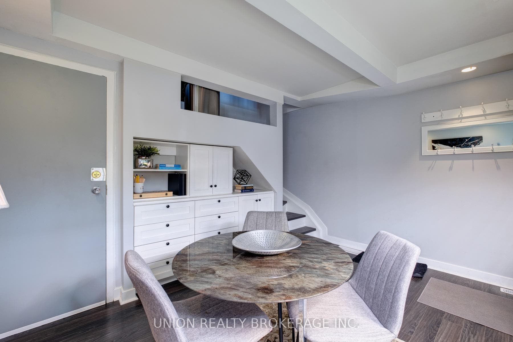 325 Jarvis Street Unit 32 photo 4