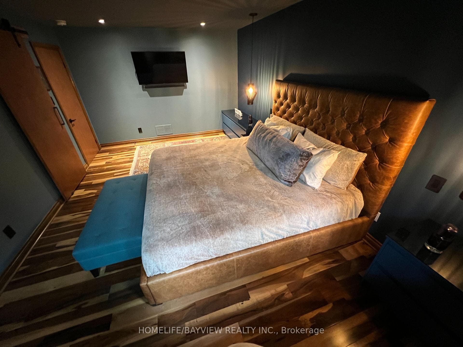 Master Bed room