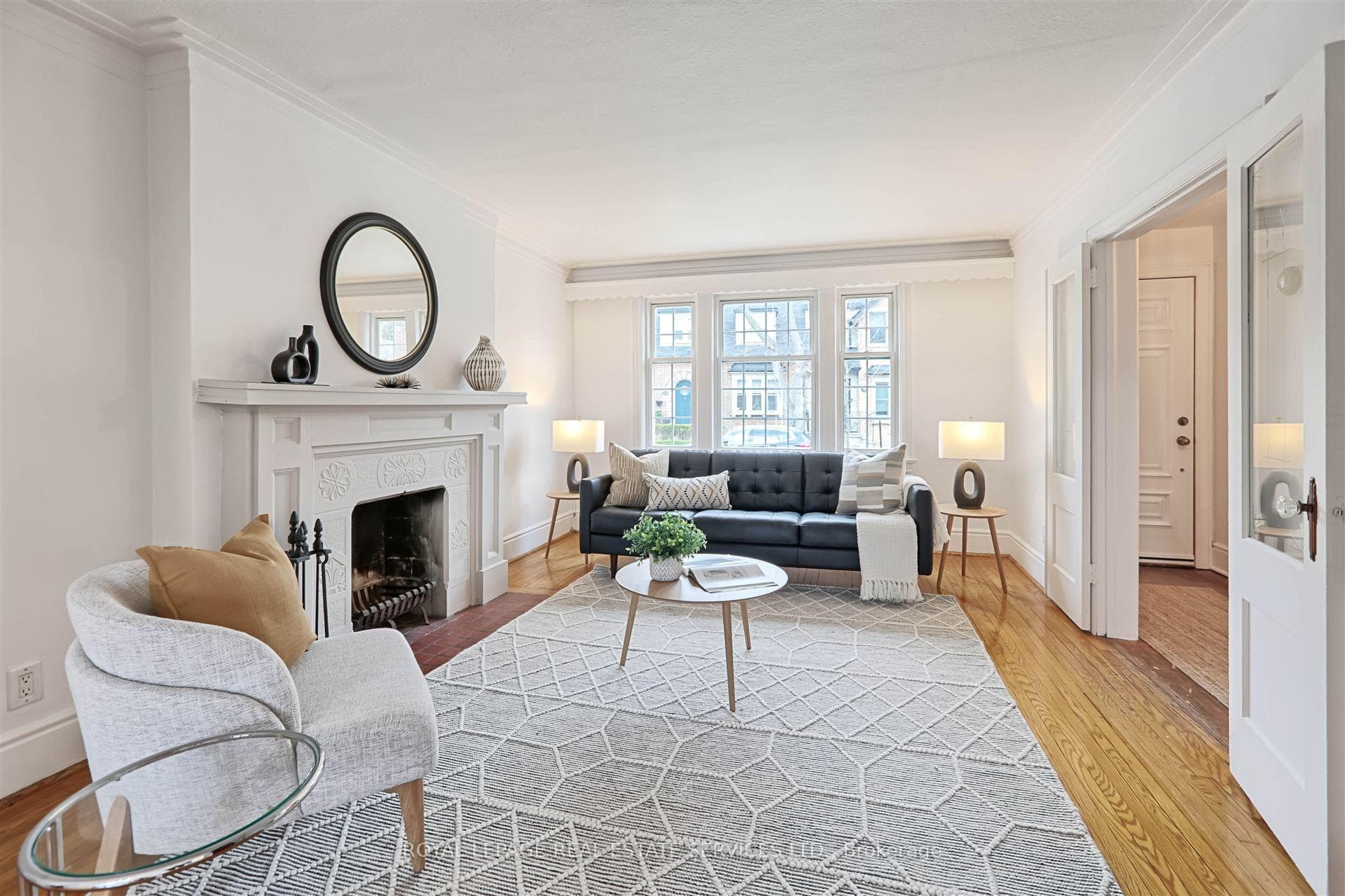 21 Sunnybrook Road photo 3