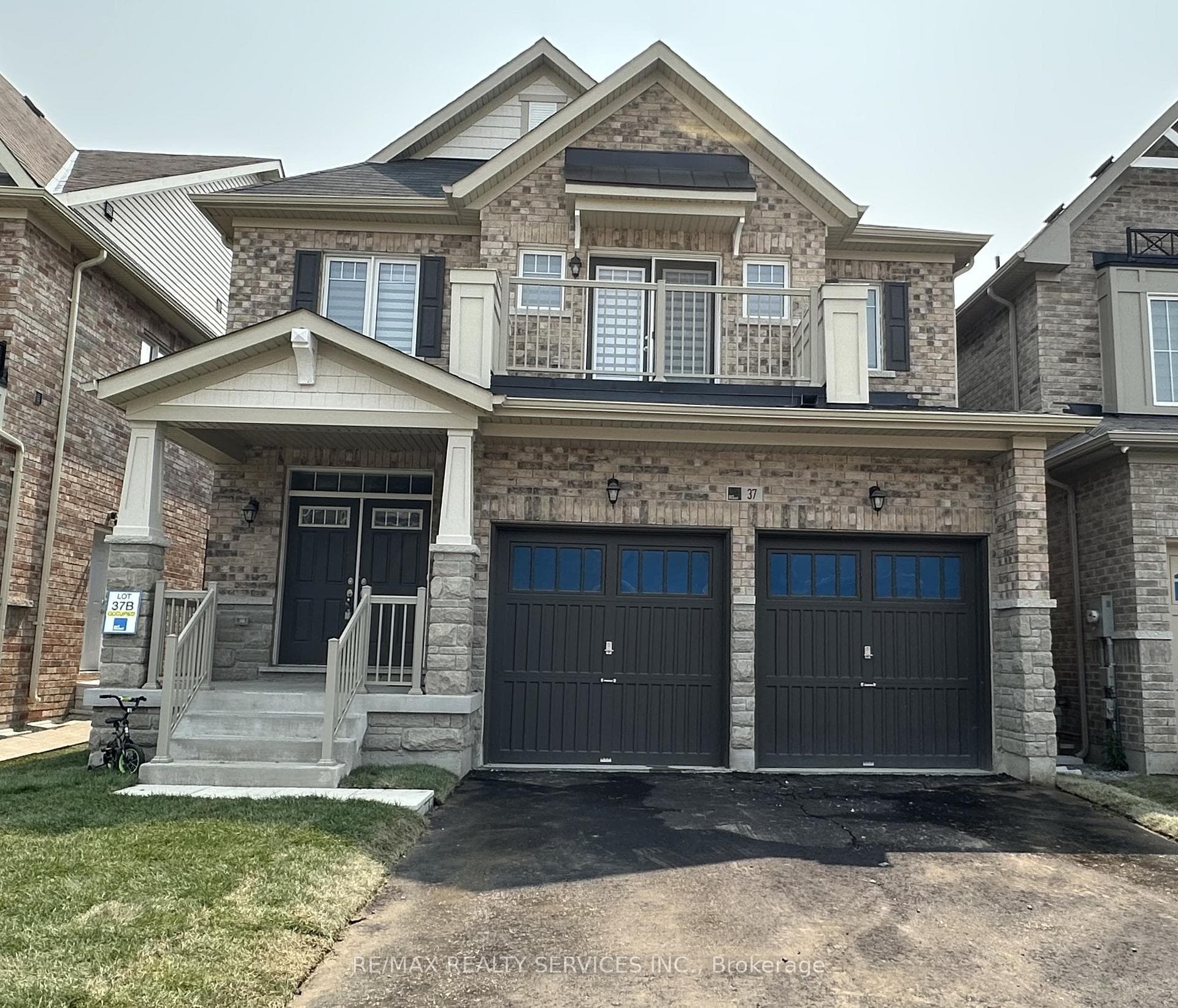 37 Royal Fern Crescent photo 1