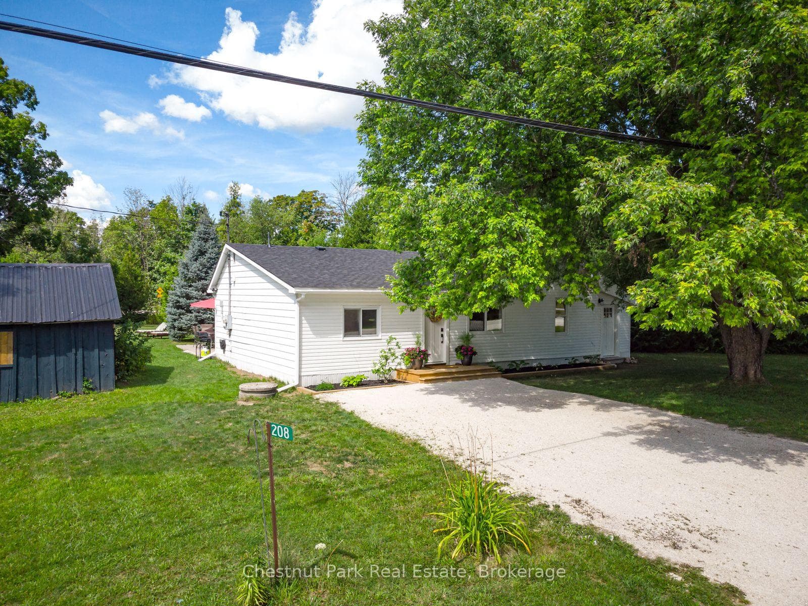 208 Redan Street photo 1