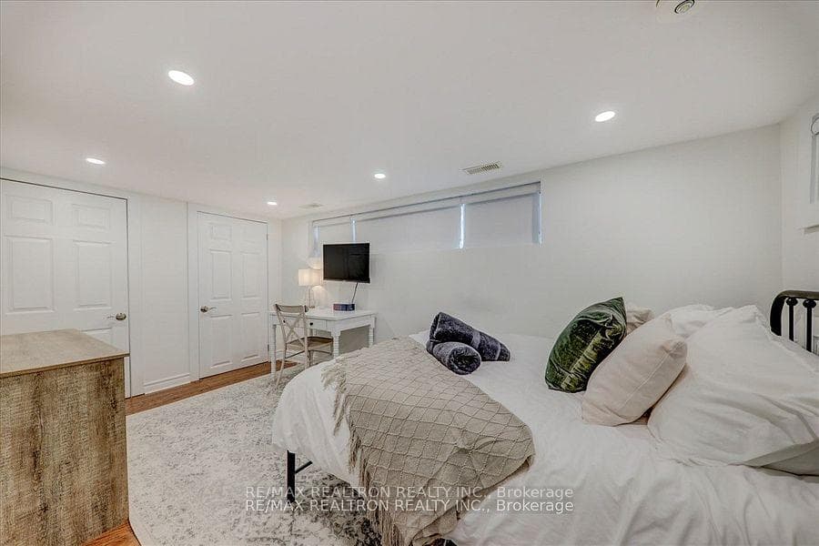 47 Newman Road photo 27