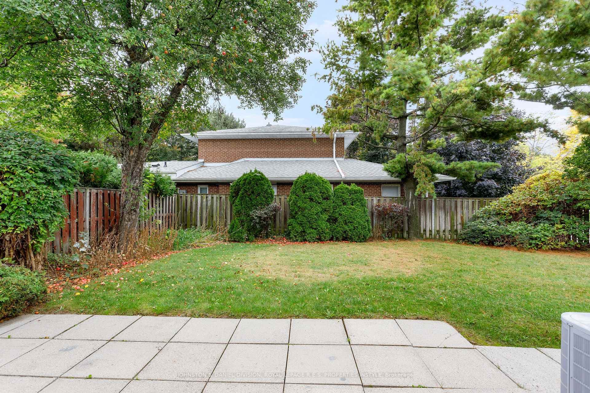 17 Longfield Road photo 17