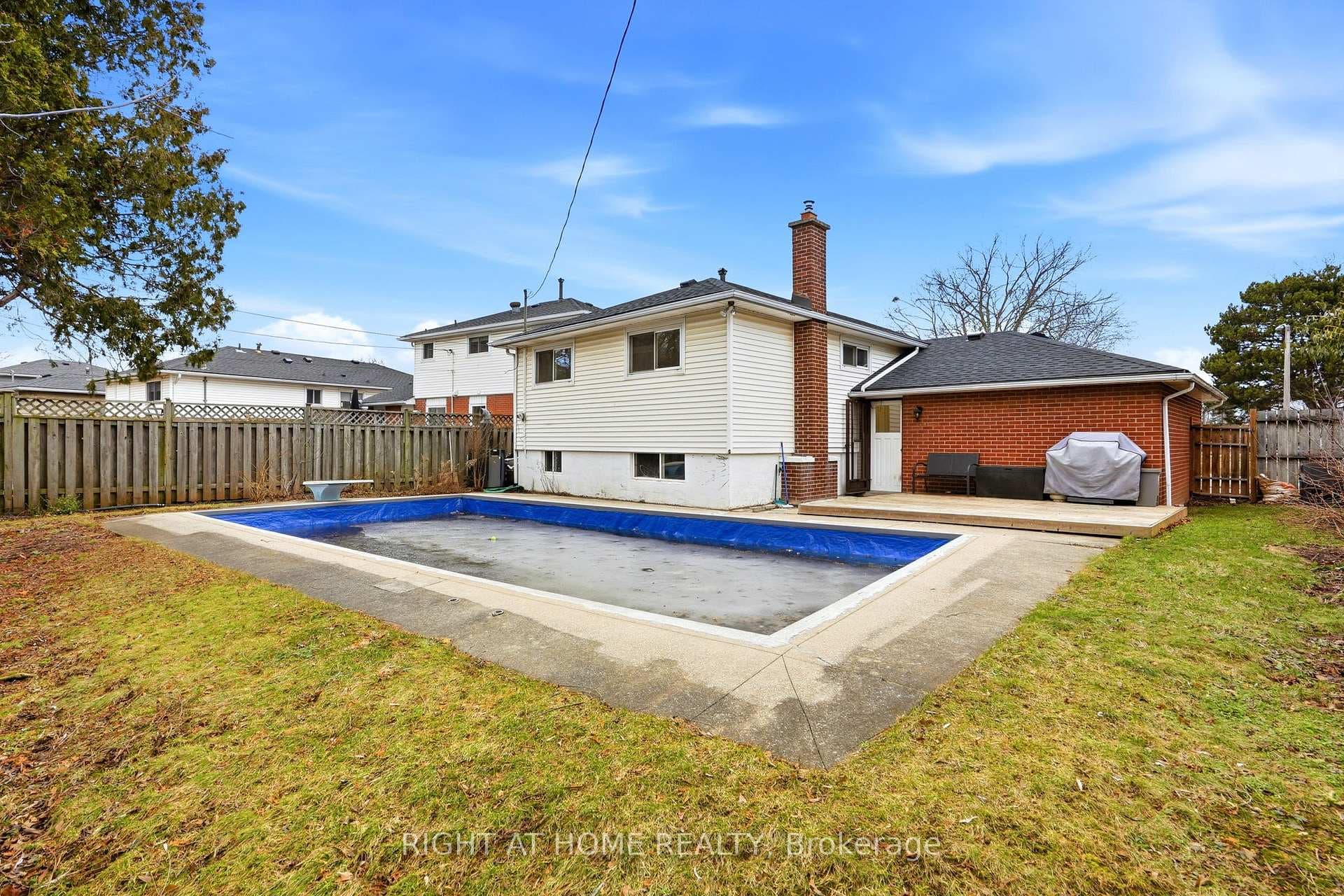 322 Melores Drive photo 29