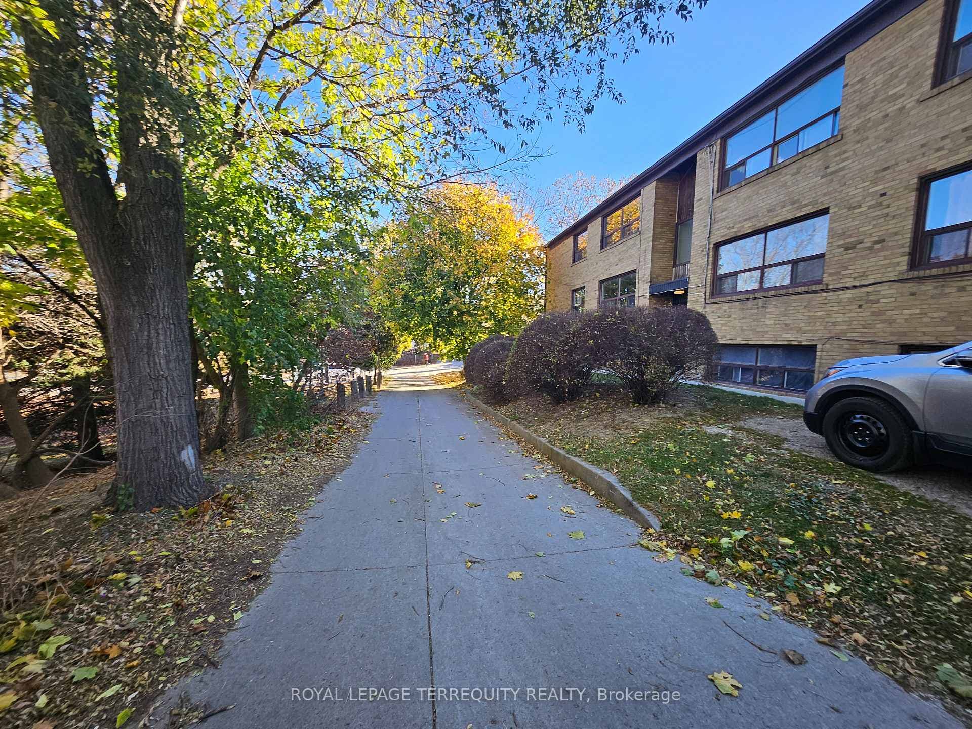 450 Arlington Avenue Unit 6 photo 34