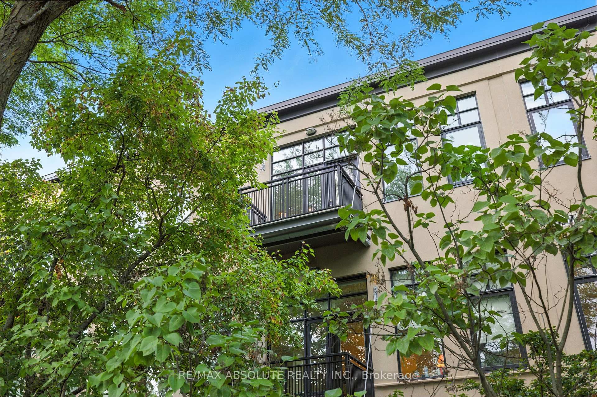 300 Powell Avenue Unit 314 photo 1