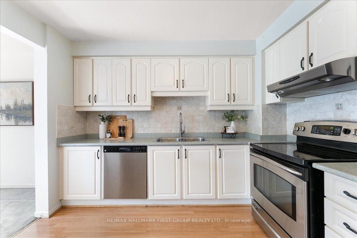 16 Goodfellow Street photo 17