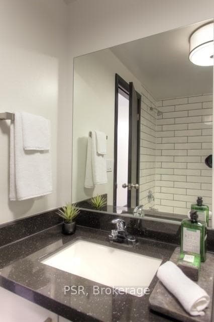 262A Sherbourne Street Unit 4 photo 7