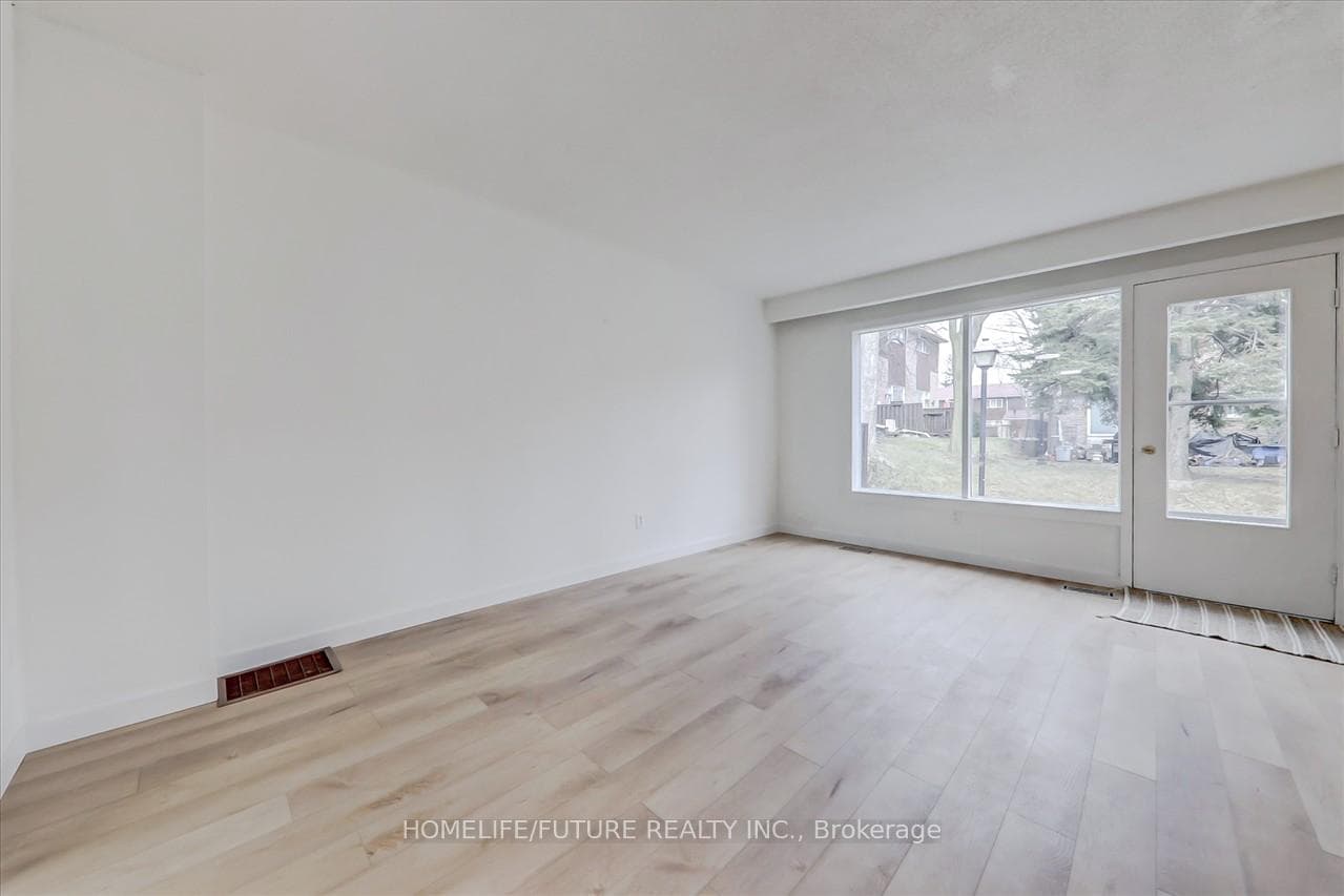 341 MILITARY Trail Unit 19 photo 6