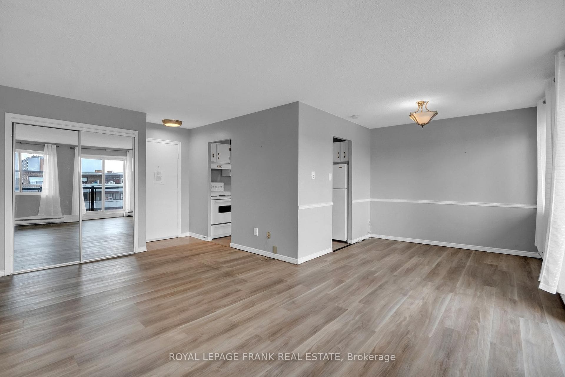 131 Taunton Road Unit 505 photo 4
