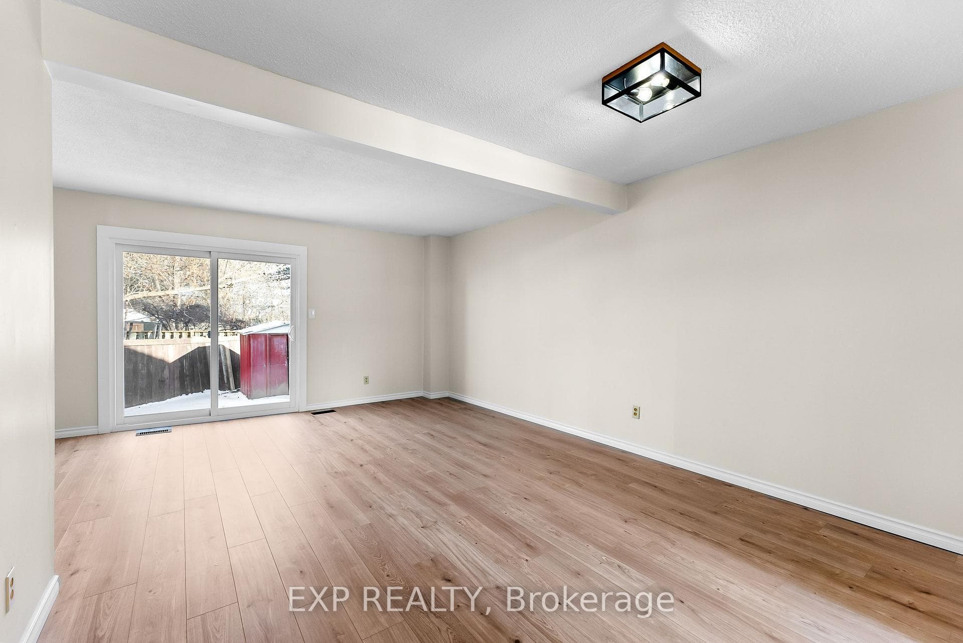 3132 Secord Place photo 9